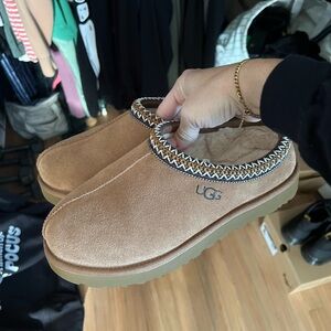 UGG Women's Cozy Tan Slippers
